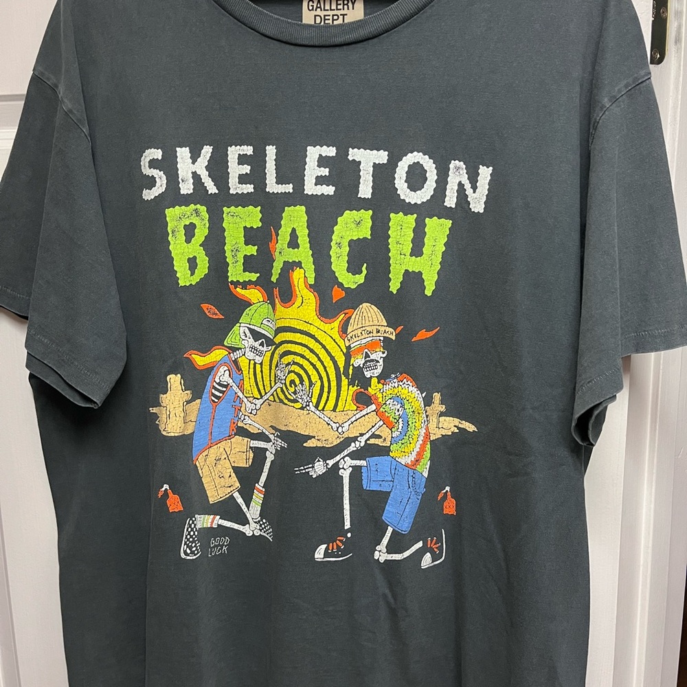 Gallery Dept Skeleton Beach t shirt